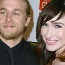 Charlie Hunnam et Morgana McNelis tout sur leur idylle
