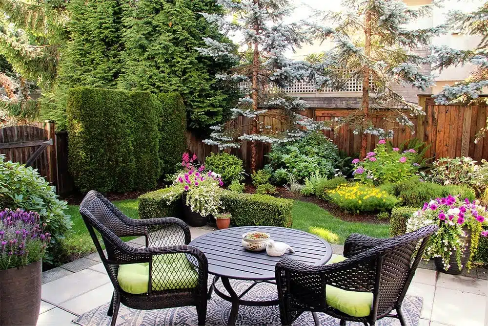 Les astuces pour un jardin cloisonné agréable