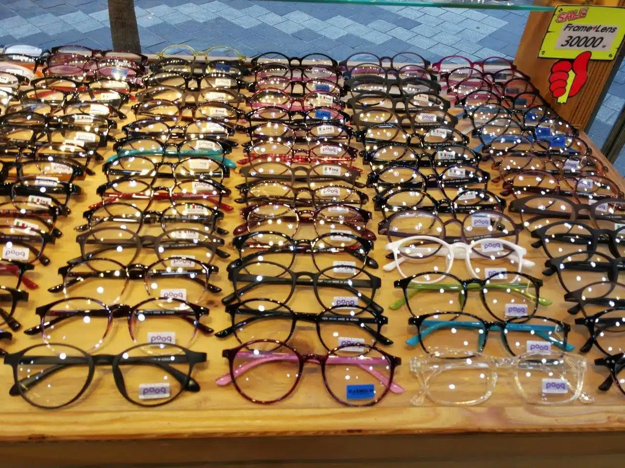 Pourquoi faut-il consulter un opticien avant de s’acheter une paire de lunettes ?