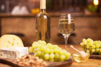 Achat de chablis en ligne : découvrez le vin blanc de bourgogne à portée de clic !