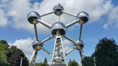 Vue sur l'atonium de Bruxelles en Belgique