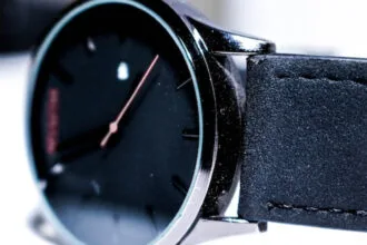 Comment fonctionne une montre automatique pour homme ?