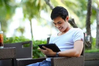 Quels sont les sites de rencontres gays fiables ?