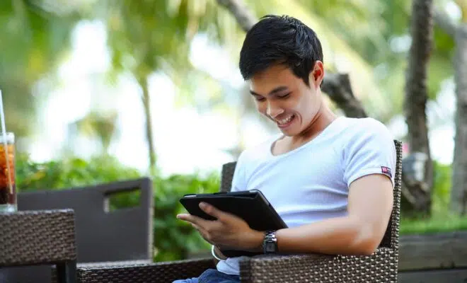 Quels sont les sites de rencontres gays fiables ?