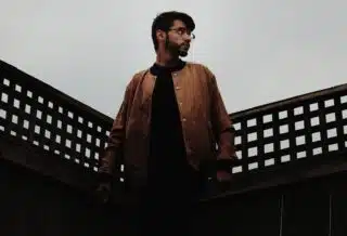 homme en bombers